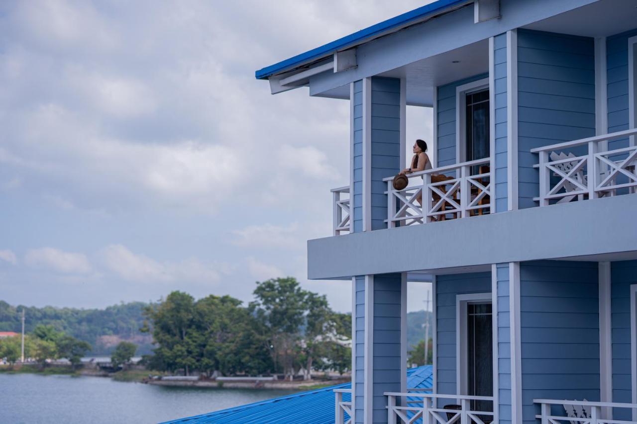 Hotel Casona Del Lago Флорес Экстерьер фото