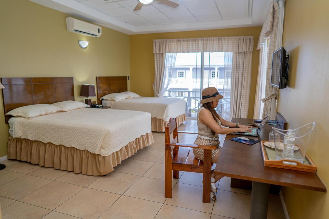 Hotel Casona Del Lago Флорес Экстерьер фото